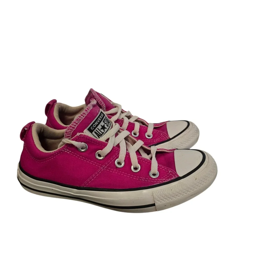 Converse All Star Girls Low Top Pink Canvas Sneakers‎